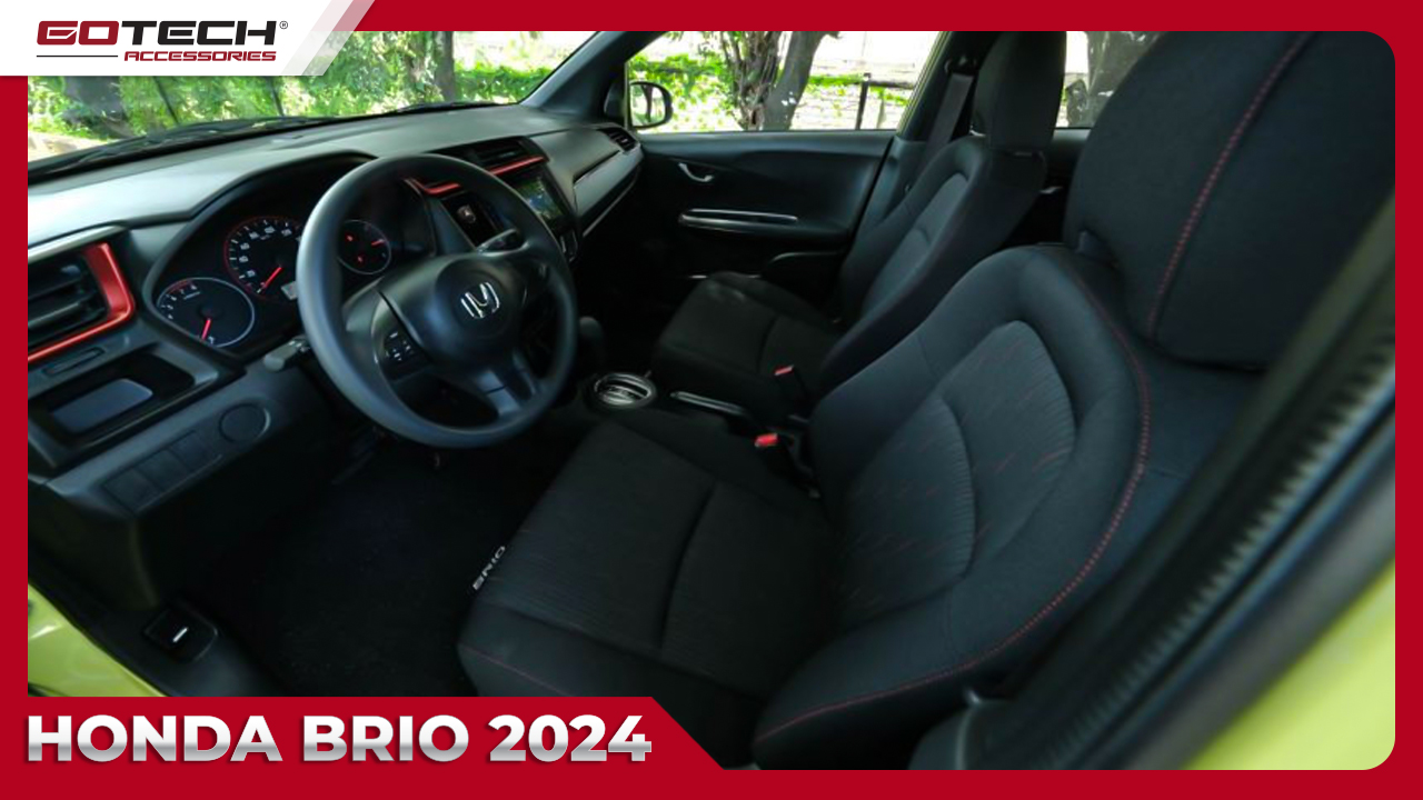 Khoang lái của Honda Brio 2024 không chỉ được thiết kế mạnh mẽ mà còn chứa đựng nhiều tiện nghi thông minh, tạo nên không gian lái xe thoải mái và tiện lợi, là điểm độc đáo tạo nên sự khác biệt cho mẫu xe trong phân khúc hatchback.