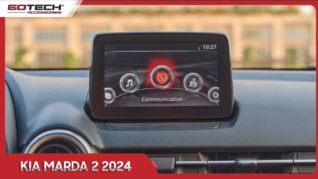 Màn hình trung tâm của Mazda 2 2024 không chỉ là điểm tập trung các chức năng điều khiển, mà còn là trung tâm giải trí và kết nối đa phương tiện